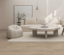 接踵推出头具名向年轻市场的“云朵”取高端定